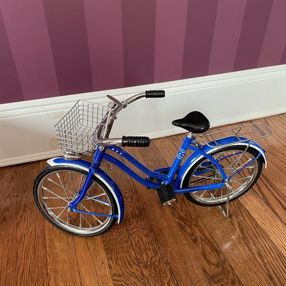 American Girl Bicycle-Molly - Picture 3 of 4